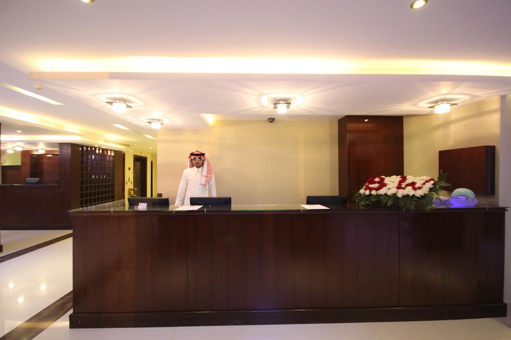 Etqaan Al Diyafa Hotel 吉赞 外观 照片
